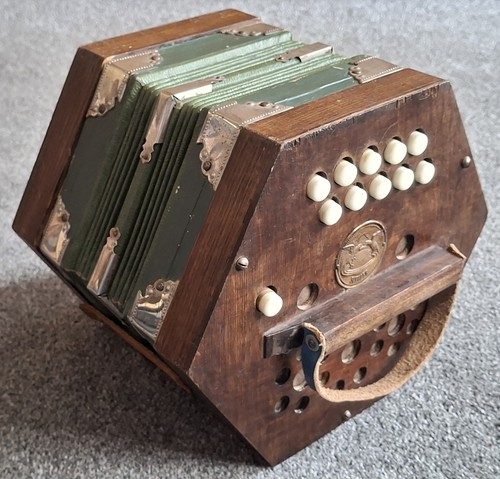 Vintage scholer 20 - :, key