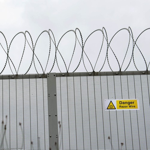 Razor security fence wire 65m - razor,