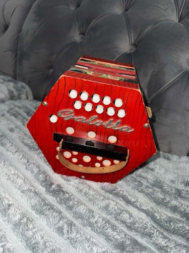 Galotta vintage concertina - galotta,
